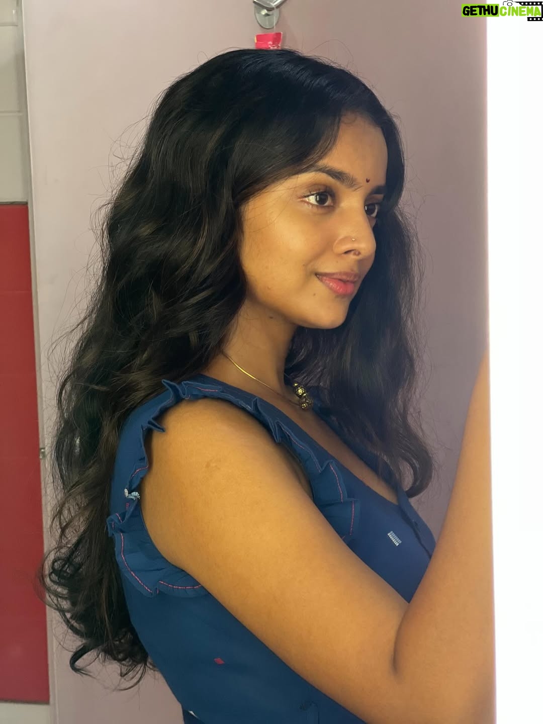MV Namritha - 5.2K Likes - for the love of pottu 🖤