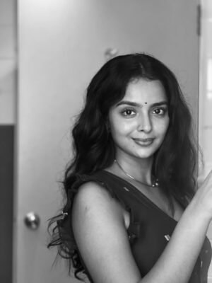 MV Namritha Instagram - for the love of pottu 🖤