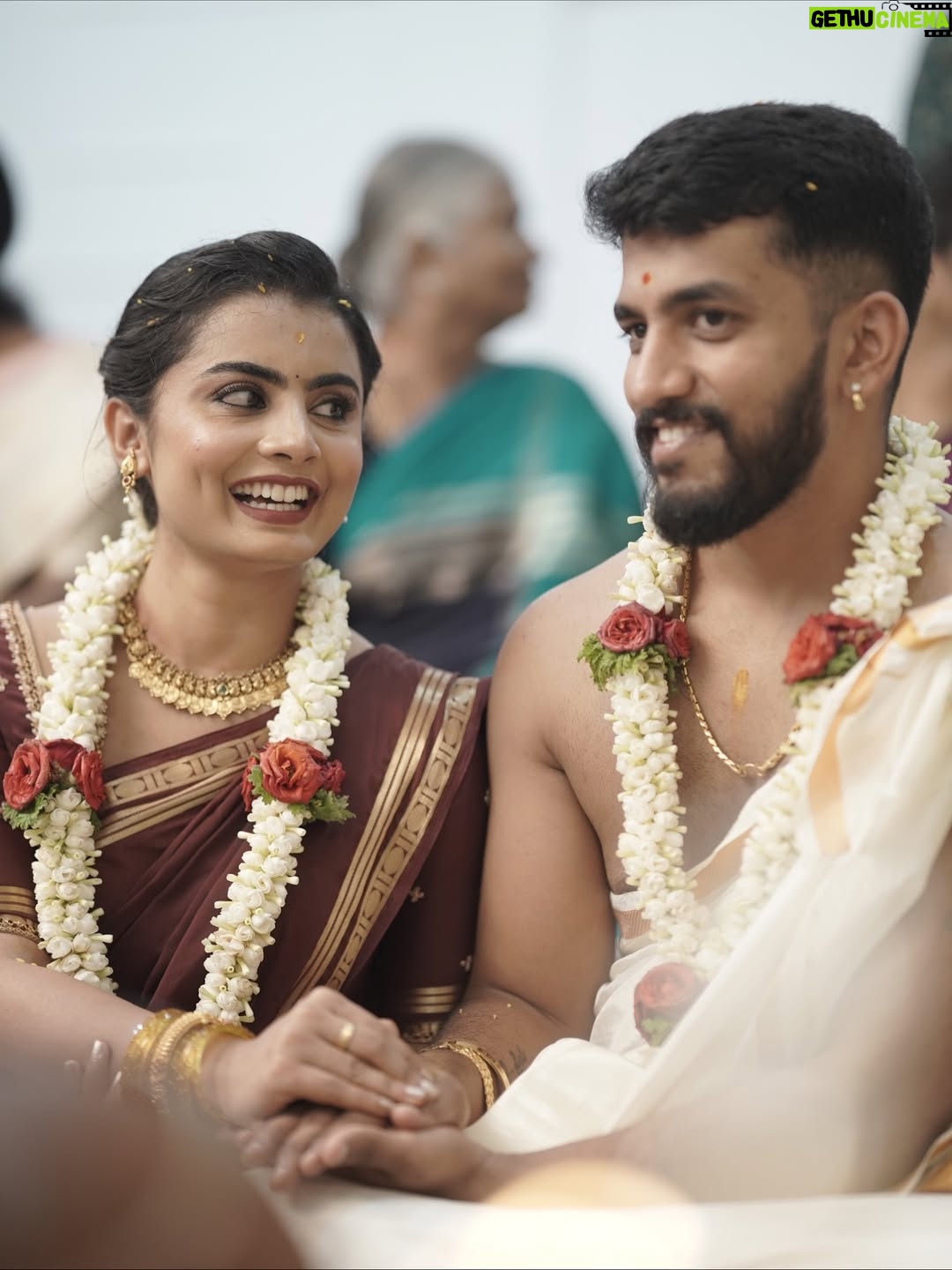 Madhu Gowda - 219.9K Likes - Family Moments Matters 🤗 #madhugowda
