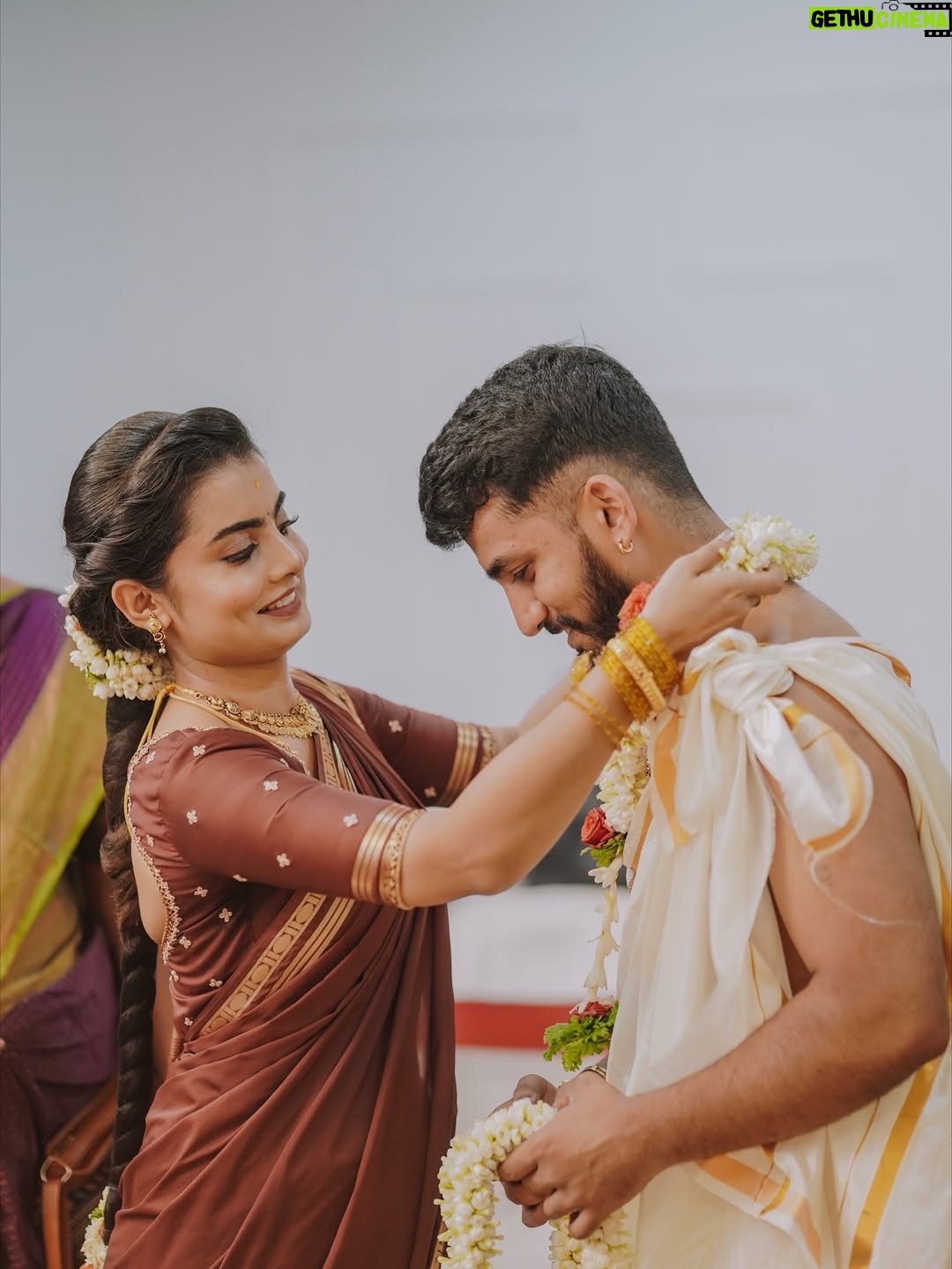 Madhu Gowda - 219.9K Likes - Family Moments Matters 🤗 #madhugowda