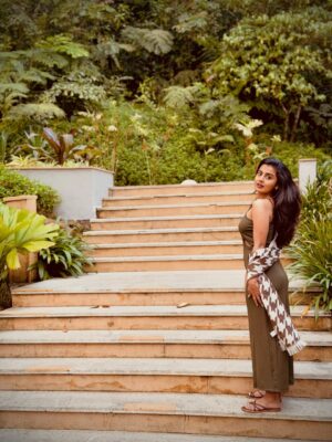 Madhu Gowda Instagram - ಇರಬೇಕು 🫶🏻💞🧿 #nidhu