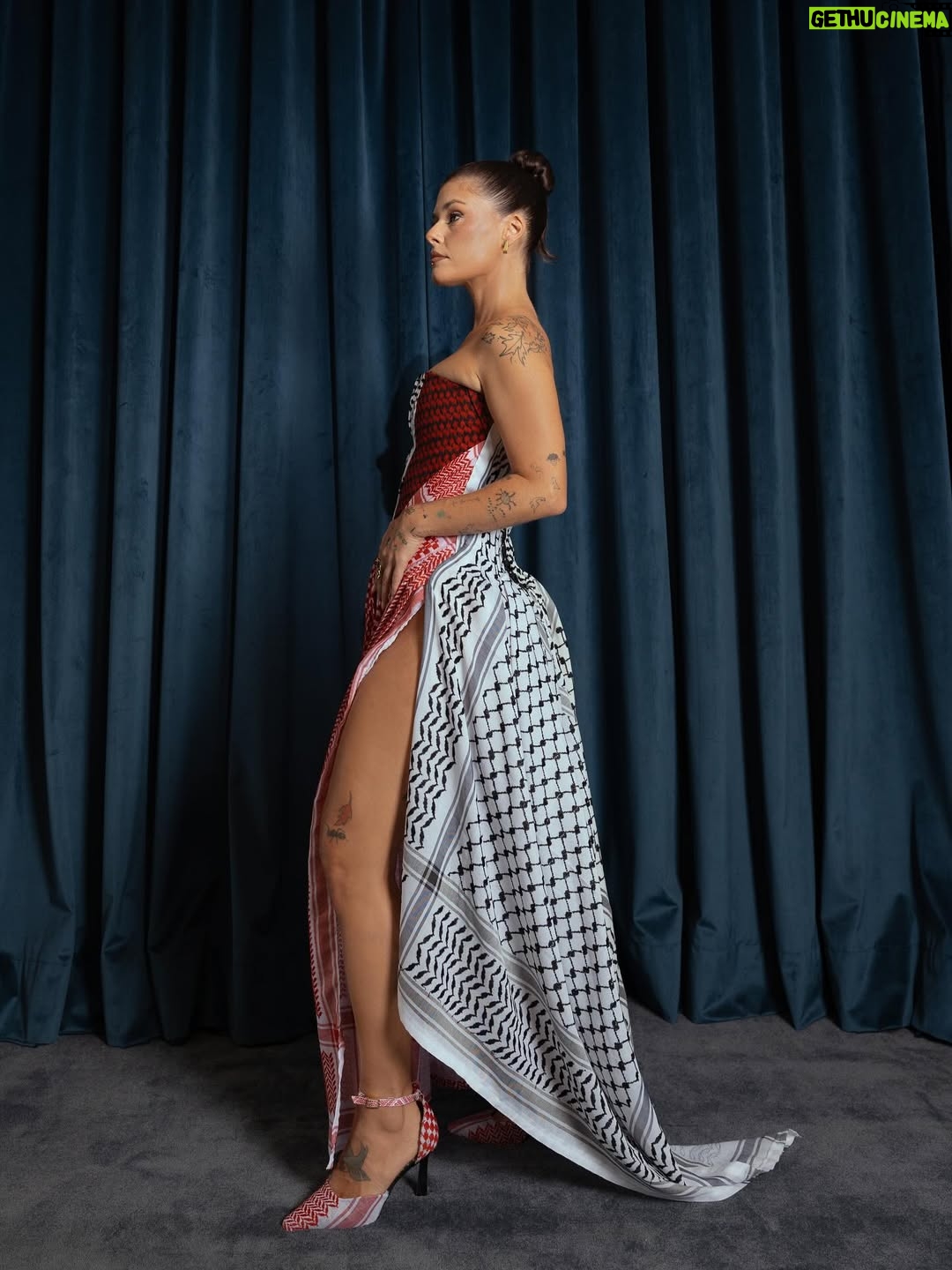 Mafalda Luís de Castro - 11K Likes - ❤️🖤💚🤍
Styling: @aledacostaoeste 
Dress: @golpe.store 
Makeup: @danielainacio.mua 
Hair: @mrmatt.hair @z_vegan_hair_concept 
Nail Artist: @geisacoelho.nails 
Jewls: @golpe.store 
Grills: @marylouispt 
Photo: @joannacorreia_ 

@hitmanagement @mais.que.uma