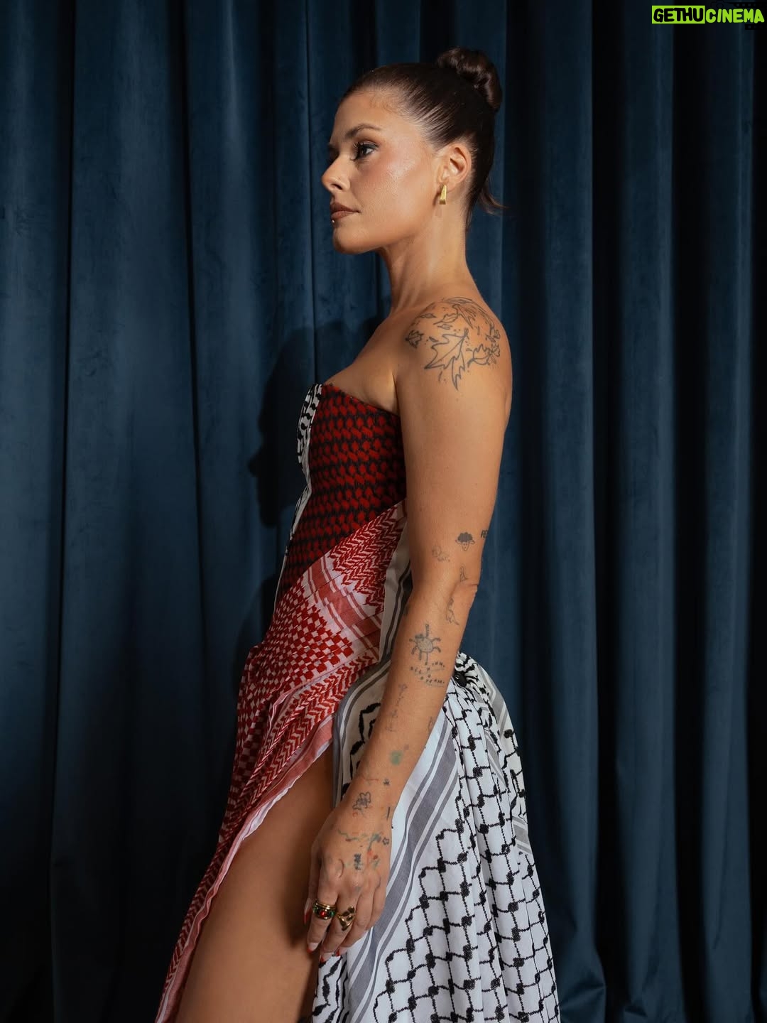 Mafalda Luís de Castro - 11K Likes - ❤️🖤💚🤍
Styling: @aledacostaoeste 
Dress: @golpe.store 
Makeup: @danielainacio.mua 
Hair: @mrmatt.hair @z_vegan_hair_concept 
Nail Artist: @geisacoelho.nails 
Jewls: @golpe.store 
Grills: @marylouispt 
Photo: @joannacorreia_ 

@hitmanagement @mais.que.uma