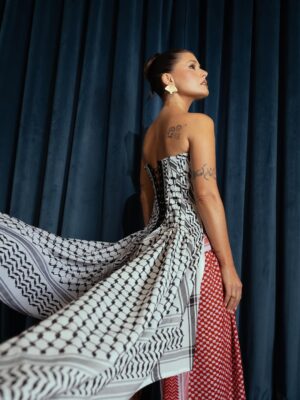 Mafalda Luís de Castro Instagram - ❤️🖤💚🤍
Styling: @aledacostaoeste 
Dress: @golpe.store 
Makeup: @danielainacio.mua 
Hair: @mrmatt.hair @z_vegan_hair_concept 
Nail Artist: @geisacoelho.nails 
Jewls: @golpe.store 
Grills: @marylouispt 
Photo: @joannacorreia_ 

@hitmanagement @mais.que.uma