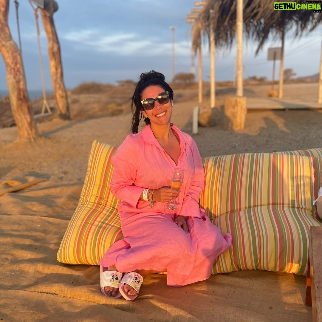 Magdyel Ugaz - 4.7K Likes - ♥️“Perú, mi tierra , gracias por enseñarme a resistir, a soñar y a amar con el corazón abierto
Honro TU FUERZA , TU HISTORIA … 🇵🇪
Feliz 28 ♥️♥️♥️