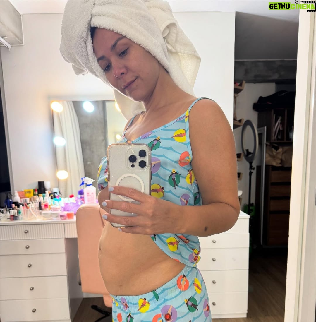 Magdyel Ugaz - 19.5K Likes - DIA MUNDIAL DE LA ENDOMETRIOSIS 💛

A veces me pierdo en el laberinto de tantos doctores, especialistas y caminos diferentes. Me he encontrado preguntándome: ¿cuál es el camino? ¿Qué es lo que quieres enseñarme? Y derrepente aparecen ángeles 😇 con mi doctor @drericarancibia  mis endohermanas de @endometriosisperu @endotribu.pe  a muchas no las conozco personalmente pero me he sentido muy acompañada por ellas , con sus recomendaciones, con sus testimonios GRACIAS CHICAS 💛
No estamos solas , nos tenemos y cada vez tenemos más Aliadxs 💪🏻

#diadelaendometriosis #endowarrior #endohermanas