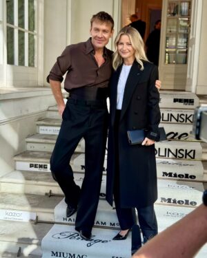 Małgorzata Kożuchowska Instagram - Klasa, styl, energia i wyjątkowe kreacje!
@dawid_wolinski_private gratulacje! ❤️
#pokaz #dawidwoliński #moda