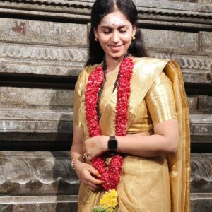 Mahana Sanjeevi Instagram - 🙏🏻 ஓம் சரவண பவ🦚உரிய கந்த சஷ்டி கவசத்தை பாடி நம் வல்வினைகளை போக்கி வாழ்வில் வளமும், நலமும் பெற்று பெறுவாழ்வு வாழ்வோம்," 🤗 

"கந்தா குகனே கதிர்வேலவனே, 🙏🏻

"முருகனின் அருள் எல்லோருக்கும் கிடைக்க அனைவருக்கும் இனிய கந்த சஷ்டி வாழ்த்துக்கள்🙏 

 வல்வினைகளை போக்கி வாழ்வில் வளமும், நலமும் பெற்று பெறுவாழ்வு வாழ்வோம்," 🙏🙏

🙏ஆறுமுகம் அருளிடும் அனுதினமும் ஏறுமுகமே 🙏🙏

#thiruchendur #murugan #muruganthunai #murugantemple #palani #muruga #godmurugan #omsaravanabhava #palanimurugantemple #lordmurugan #murugasaranam #vetrivelmuruganukkuarogara #tamilkadavulmurugan #thiruparankundram #murugar #thiruthani #thiruchendurmurugantemple #vetrivel #lordmuruga #ommuruga #palamuthircholai #thaipusam #murugansongs #tamilkadavul #muruganadimai #vadapalani #tirunelveli #arupadaiveedu #kanyakumari #god