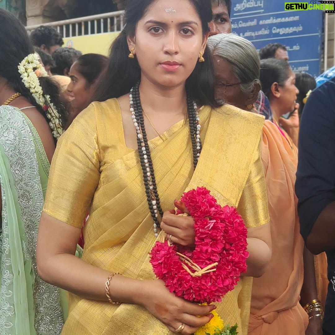 Mahana Sanjeevi - 1.6K Likes - 🙏🏻 ஓம் சரவண பவ🦚உரிய கந்த சஷ்டி கவசத்தை பாடி நம் வல்வினைகளை போக்கி வாழ்வில் வளமும், நலமும் பெற்று பெறுவாழ்வு வாழ்வோம்," 🤗 

"கந்தா குகனே கதிர்வேலவனே, 🙏🏻

"முருகனின் அருள் எல்லோருக்கும் கிடைக்க அனைவருக்கும் இனிய கந்த சஷ்டி வாழ்த்துக்கள்🙏 

 வல்வினைகளை போக்கி வாழ்வில் வளமும், நலமும் பெற்று பெறுவாழ்வு வாழ்வோம்," 🙏🙏

🙏ஆறுமுகம் அருளிடும் அனுதினமும் ஏறுமுகமே 🙏🙏

#thiruchendur #murugan #muruganthunai #murugantemple #palani #muruga #godmurugan #omsaravanabhava #palanimurugantemple #lordmurugan #murugasaranam #vetrivelmuruganukkuarogara #tamilkadavulmurugan #thiruparankundram #murugar #thiruthani #thiruchendurmurugantemple #vetrivel #lordmuruga #ommuruga #palamuthircholai #thaipusam #murugansongs #tamilkadavul #muruganadimai #vadapalani #tirunelveli #arupadaiveedu #kanyakumari #god