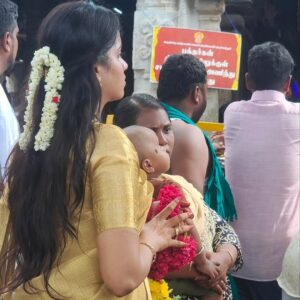 Mahana Sanjeevi Instagram - 🙏🏻 ஓம் சரவண பவ🦚உரிய கந்த சஷ்டி கவசத்தை பாடி நம் வல்வினைகளை போக்கி வாழ்வில் வளமும், நலமும் பெற்று பெறுவாழ்வு வாழ்வோம்," 🤗 

"கந்தா குகனே கதிர்வேலவனே, 🙏🏻

"முருகனின் அருள் எல்லோருக்கும் கிடைக்க அனைவருக்கும் இனிய கந்த சஷ்டி வாழ்த்துக்கள்🙏 

 வல்வினைகளை போக்கி வாழ்வில் வளமும், நலமும் பெற்று பெறுவாழ்வு வாழ்வோம்," 🙏🙏

🙏ஆறுமுகம் அருளிடும் அனுதினமும் ஏறுமுகமே 🙏🙏

#thiruchendur #murugan #muruganthunai #murugantemple #palani #muruga #godmurugan #omsaravanabhava #palanimurugantemple #lordmurugan #murugasaranam #vetrivelmuruganukkuarogara #tamilkadavulmurugan #thiruparankundram #murugar #thiruthani #thiruchendurmurugantemple #vetrivel #lordmuruga #ommuruga #palamuthircholai #thaipusam #murugansongs #tamilkadavul #muruganadimai #vadapalani #tirunelveli #arupadaiveedu #kanyakumari #god