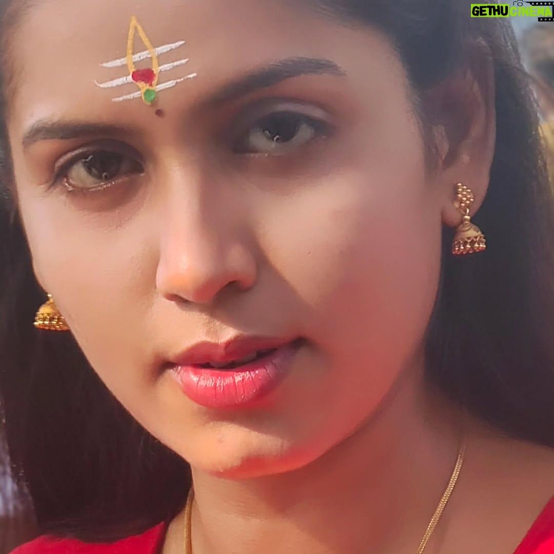 Mahana Sanjeevi - 1.6K Likes - 🙏🏻 ஓம் சரவண பவ🦚உரிய கந்த சஷ்டி கவசத்தை பாடி நம் வல்வினைகளை போக்கி வாழ்வில் வளமும், நலமும் பெற்று பெறுவாழ்வு வாழ்வோம்," 🤗 

"கந்தா குகனே கதிர்வேலவனே, 🙏🏻

"முருகனின் அருள் எல்லோருக்கும் கிடைக்க அனைவருக்கும் இனிய கந்த சஷ்டி வாழ்த்துக்கள்🙏 

 வல்வினைகளை போக்கி வாழ்வில் வளமும், நலமும் பெற்று பெறுவாழ்வு வாழ்வோம்," 🙏🙏

🙏ஆறுமுகம் அருளிடும் அனுதினமும் ஏறுமுகமே 🙏🙏

#thiruchendur #murugan #muruganthunai #murugantemple #palani #muruga #godmurugan #omsaravanabhava #palanimurugantemple #lordmurugan #murugasaranam #vetrivelmuruganukkuarogara #tamilkadavulmurugan #thiruparankundram #murugar #thiruthani #thiruchendurmurugantemple #vetrivel #lordmuruga #ommuruga #palamuthircholai #thaipusam #murugansongs #tamilkadavul #muruganadimai #vadapalani #tirunelveli #arupadaiveedu #kanyakumari #god