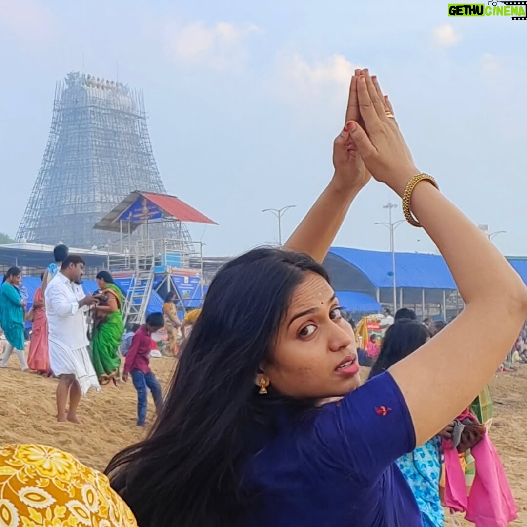 Mahana Sanjeevi - 1.6K Likes - 🙏🏻 ஓம் சரவண பவ🦚உரிய கந்த சஷ்டி கவசத்தை பாடி நம் வல்வினைகளை போக்கி வாழ்வில் வளமும், நலமும் பெற்று பெறுவாழ்வு வாழ்வோம்," 🤗 

"கந்தா குகனே கதிர்வேலவனே, 🙏🏻

"முருகனின் அருள் எல்லோருக்கும் கிடைக்க அனைவருக்கும் இனிய கந்த சஷ்டி வாழ்த்துக்கள்🙏 

 வல்வினைகளை போக்கி வாழ்வில் வளமும், நலமும் பெற்று பெறுவாழ்வு வாழ்வோம்," 🙏🙏

🙏ஆறுமுகம் அருளிடும் அனுதினமும் ஏறுமுகமே 🙏🙏

#thiruchendur #murugan #muruganthunai #murugantemple #palani #muruga #godmurugan #omsaravanabhava #palanimurugantemple #lordmurugan #murugasaranam #vetrivelmuruganukkuarogara #tamilkadavulmurugan #thiruparankundram #murugar #thiruthani #thiruchendurmurugantemple #vetrivel #lordmuruga #ommuruga #palamuthircholai #thaipusam #murugansongs #tamilkadavul #muruganadimai #vadapalani #tirunelveli #arupadaiveedu #kanyakumari #god