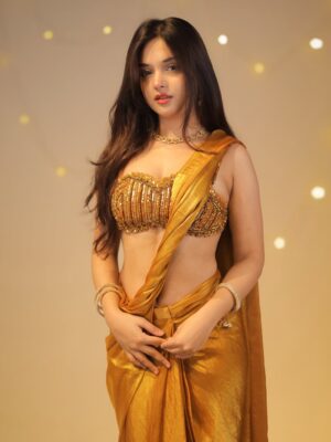 Mahek Syed Instagram - Happy Diwali ✨
.
.
.
.
.

#diwali #diwalivibes✨❤️ #saree