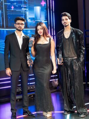Mahek Syed Instagram - Like a Star 🌟

Thank you guys for voting me as your Streamer of the Year 2025 and @godlike.in as the Best Organisation! 💛

#mizo #godlike #awardshow #diwali