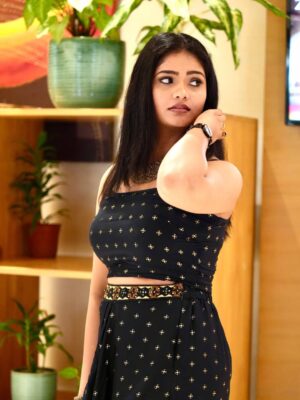 Maheswari Yayathiraj Instagram - First pic of the year #2026 🖤
PC - @wolf_alone27