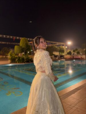 Mahi Singh Instagram - 🪩
.
.
#sangeet #wedding #photo #photoshoot #mahisinghviofficial