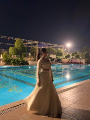 Mahi Singh Instagram - 🪩
.
.
#sangeet #wedding #photo #photoshoot #mahisinghviofficial