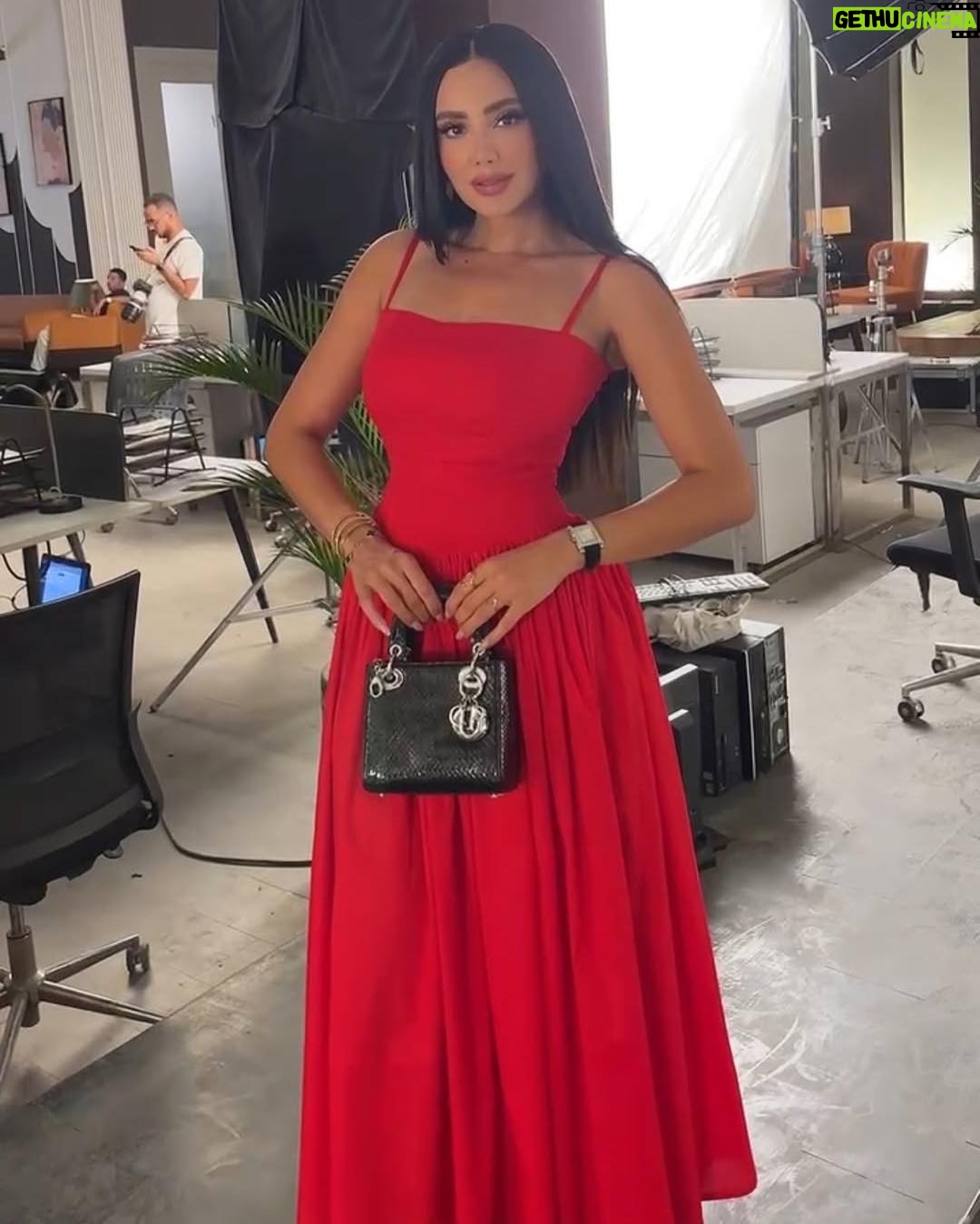 Mai El-Kady - 22K Likes - هند 🎬  BTS 😍❤️.

.
.
.

#٢_قهوة