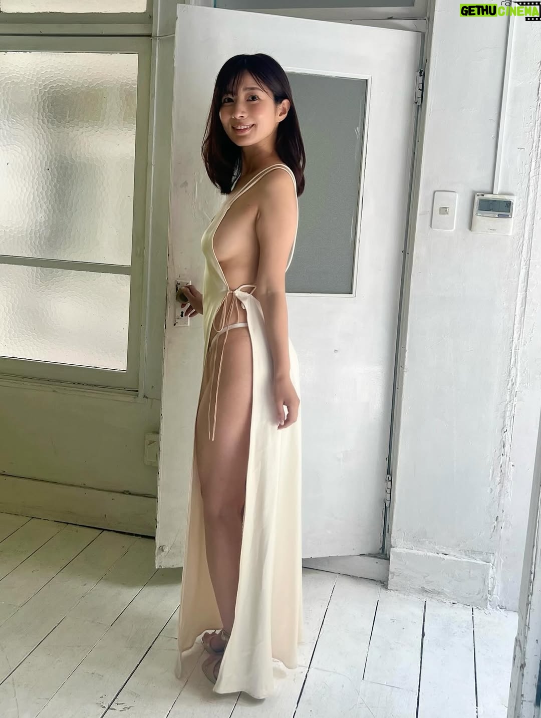 Mai Ishioka - 19.9K Likes - sabraから石岡真衣デジタル写真集が
発売されました！

すごく綺麗に撮って頂きました🥰
絶対見て欲しい🥺🫶