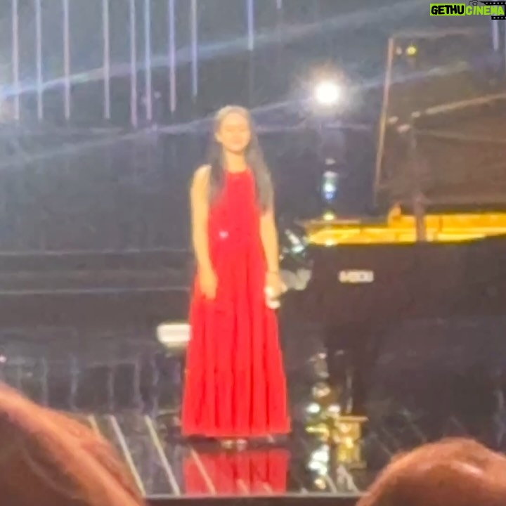 Maja Ostaszewska - 2.3K Likes - To było tak wielkie szczęście i zaszczyt móc obcować z geniuszem muzyki  Fryderyka Chopina i podziwiać talent wybitnych pianistów na żywo,  podczas XIX Konkursu Chopinowskiego. Czas się zatrzymał. Niesamowita atmosfera @warsawphil Oczekiwanie na werdykt po finałowym etapie… Uroczysty koncert finalistów w @operanarodowa
Gratulacje dla Wszystkich genialnych artystów. Moje laickie serce skradły @shiori_klavier @tianyao_lyu @zitong_wang Wiliam Yang Przepięknie grali Polacy @piotr_alexewicz @yehudapiano Specjalne gratulacje dla zwycięzcy, wspaniałego @ericlupianist Jego niezwykle  skromna reakcja na decyzje Jury była poruszająca. Dziękuję cudownej Orkiestrze @warsawphil pod batutą maestro @boreyko_andrey Dziękuję @chopininstitute a także @tvp_kultura za relacje na żywo. Dziękuję wszystkim komentatorom. Będę bardzo tęsknić i już czekam na kolejną edycję ❤️

It was such an immense joy and honor to experience the genius of Fryderyk Chopin’s music and to admire the extraordinary talent of the pianists performing live during the 19th International Chopin Competition. Time truly stood still. The atmosphere at the @warsawphil was incredible — the anticipation before the verdict after the final stage… Gala Concert of the Laureates. Congratulations to all the brilliant artists!

My humble heart was especially captured by @shiori_klavier, @tianyao_lyu, @zitong_wang, and William Yang. The Polish pianists @piotr_alexewicz and @yehudapiano played beautifully as well.

Special congratulations to the winner, the wonderful @ericlupianist — his remarkably modest reaction to the Jury’s decision was deeply touching.

Thank you to the wonderful Orchestra @warsawphil under the baton of maestro @boreyko_andrey. Thank you to the @chopininstitute
I will miss it dearly and am already looking forward to the next edition.
#chopincompetition #chopin2025 @chopininstitute @warsawphil @operanarodowa
