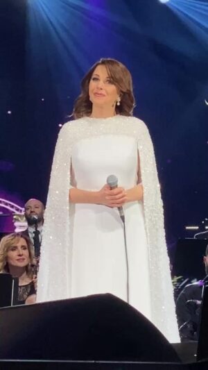 Majida El Roumi Instagram - Live Concert from #SaadiyatNights
#MajidaElRoumi
ŲØŲ« Ł
ŲØŲ§Ų“Ų± ŁŲŁŁ Ų§ŁŲ³ŁŲÆŲ© #Ł
Ų§Ų¬ŲÆŲ©_Ų§ŁŲ±ŁŁ
Ł ŁŁ Ų¬Ų²ŁŲ±Ų© #Ų§ŁŲ³Ų¹ŲÆŁŲ§ŲŖ