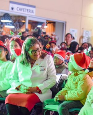 Maju Mantilla Instagram - Ayer quedé conmovida y agradecida por compartir un momento lleno de ternura y alegría con los niños del #institutonacionaldelniño @insnsanborja ❤️🙏✨️.
Entre música, sorpresas, una linda energía, el Coro Nacional de Niños del Perú y artistas solidarios, dimos inicio a la Navidad con el encendido del árbol 🎄.
Cada niño tiene una historia y vive una realidad diferente por su condición de salud, algunos ya culminaron con éxito su tratamiento, otros niños continúan en la batalla enfrentándola con mucho coraje, ellos nos enseñan esa admirable capacidad de seguir adelante incluso en los momentos más retadores 💪🫶⭐️.
#navidad2025