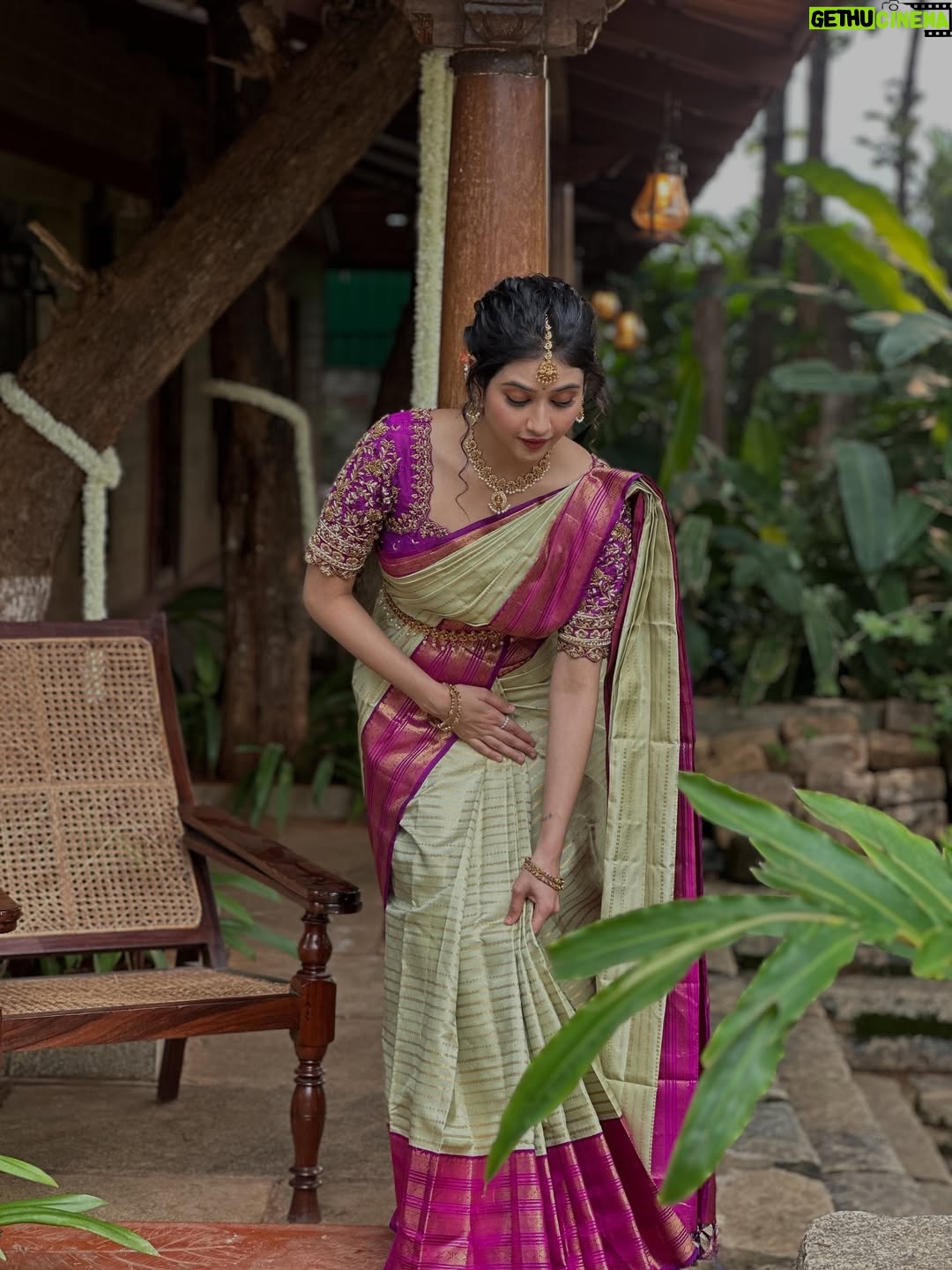 Malaika Vasupal - 49.1K Likes - 💖

@shruthiashwath_makeupartist 
@shreeshtafamilystore_official 

#malaika #ayyosivane #kannada #kannadaactors