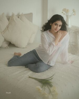 Malaika Vasupal Instagram - 
