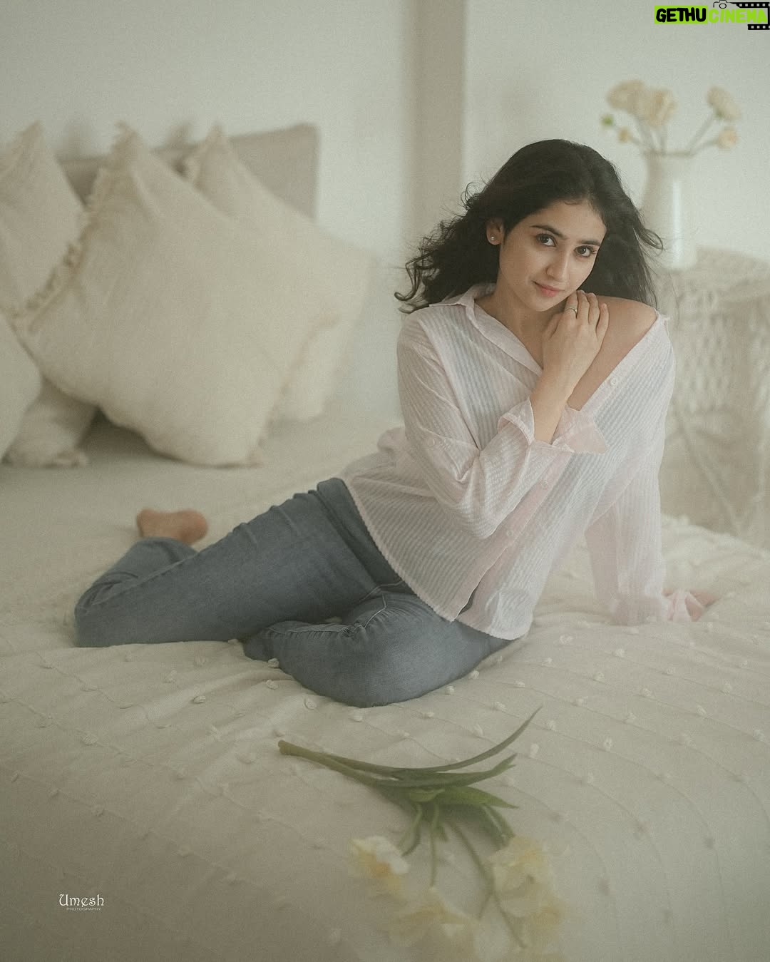 Malaika Vasupal - 71.7K Likes - 