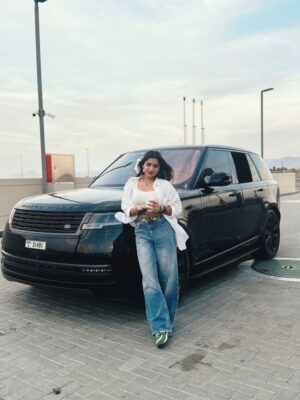 Malavika Sreenath Instagram - Gulfkaari 🇦🇪🤝