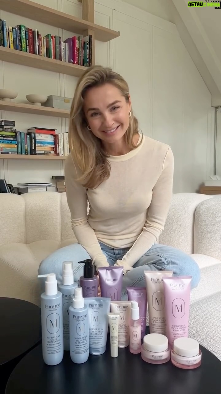 Malgorzata Socha - 8.6K Likes - Marka własna @pureme_care 
Od blisko 2 lat pracowałam nad tym wyjątkowym i osobistym projektem. 
Daję Wam coś od siebie, prawdziwego i specjalnie dla Was. Dlatego powstało @pureme_care. 
To marka kosemtyczna stworzona przez kobiety dla kobiet! 🤍

Zależało mi na tym, żeby moje kosmetyki były dostępne od ręki, dlatego już od dzisiaj można kupić je w drogeriach Hebe @hebe.polska.

Moje piękno. W pełni.