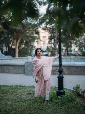 Malhaar Rathod Instagram - I'm an archive of unsaid words 🍁

Clicked by @bharat_rawail 
Stylist @jinalpnagda assisted by Ridhi
Makeup @muahbyashlynn
Hair @creatividhii