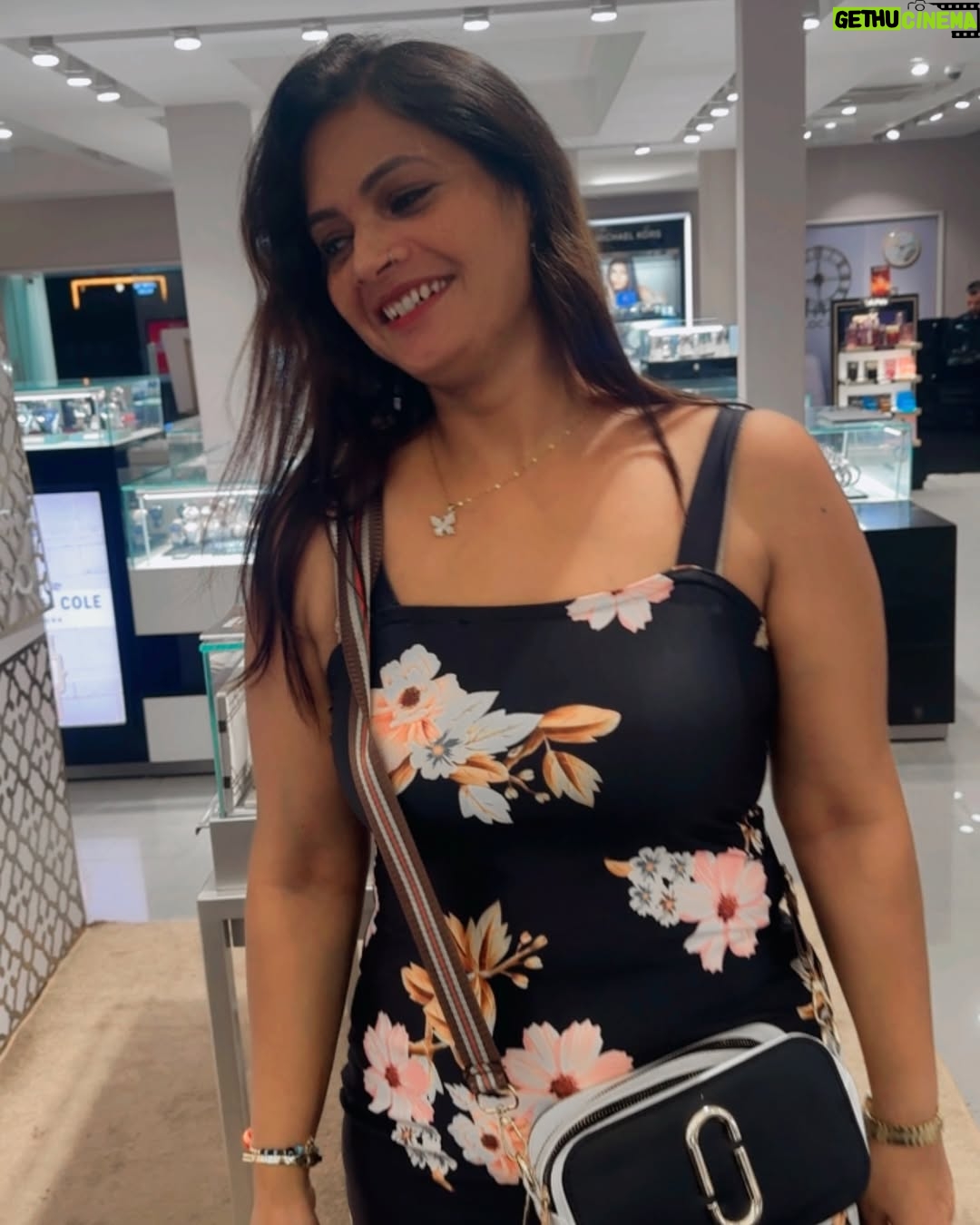 Malvika Tomar - 3.3K Likes - Bless from universe….thanks @titanwatchesindia for inviting me and for gifting me such a precious watch……Thank you everyone for your sweet wishes and love ❤️