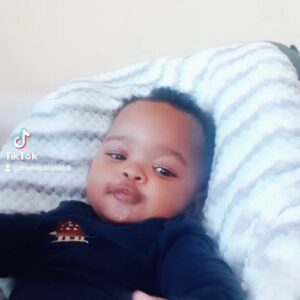 Manaka Ranaka Instagram - introducing... 🥁🥁🥁🥁🥁 #BabyDragon #Seni #Fy #Fyp #MomsOfTikTok #BabiesOfTikTok We are 6months old today #DCBaby #Sagittarius #MomsOfInstagram #BabiesOfInstagram