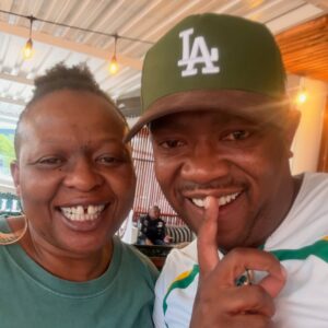 Manaka Ranaka Instagram - ā¦.she finally found me, asked me where Iāve been š®āšØ so I lied between my teeth š @manakaranaka
#sugar&spice #generations #lucy #mrekza