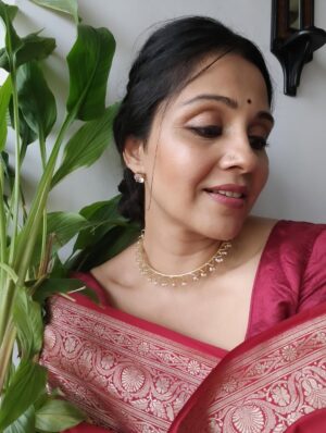 Manasi Salvi Instagram - Auspicious Navratri & Red Banarasi

14 glorious years to this enchanting Banarasi @nallisilksarees.
NeckPiece @disha.agarwal gifted with love ❤️