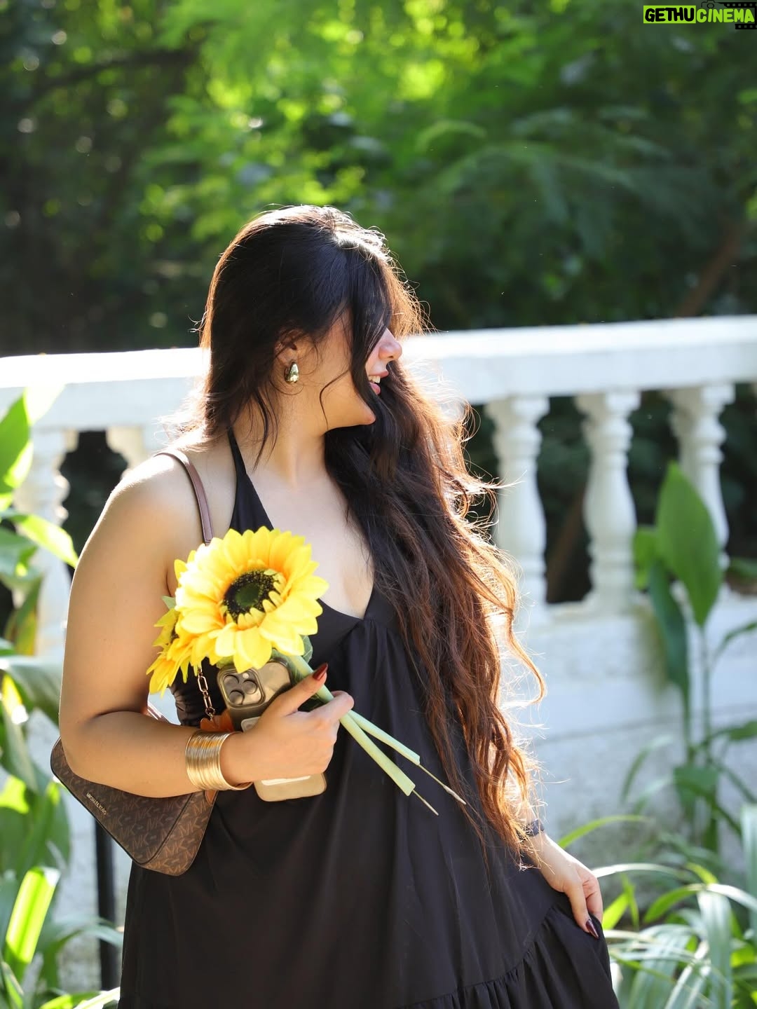 Manasvi shokeen - 36.8K Likes - 🖤

Go shop now 🛍️ ✨ 

Go shop now 🛍️ ✨ 

If you wanna buy this outfit😍😍

So check my AMAZON highlights or bio for link
Or
Comment link to get products link in your DM ✉️ ✨ Amazon Great Indian Festival is live now.

Get minimum 50%-80% off on 1500  top brands and Deals on 3Lakh  styles.
#AmazonGreatIndianFestival  #AmazonFashion #AmazonBeauty  #getstyledwithamazon #TyohaarNayikhushiyoka #Ad #Collab #amazondripcheck @amazonfashionin