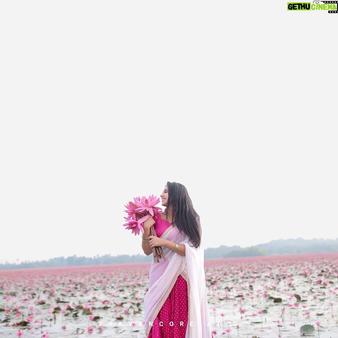 Maneesha Mahesh - 76K Likes - ✨🫰🏻🌷
📸 @houseofchroniclez