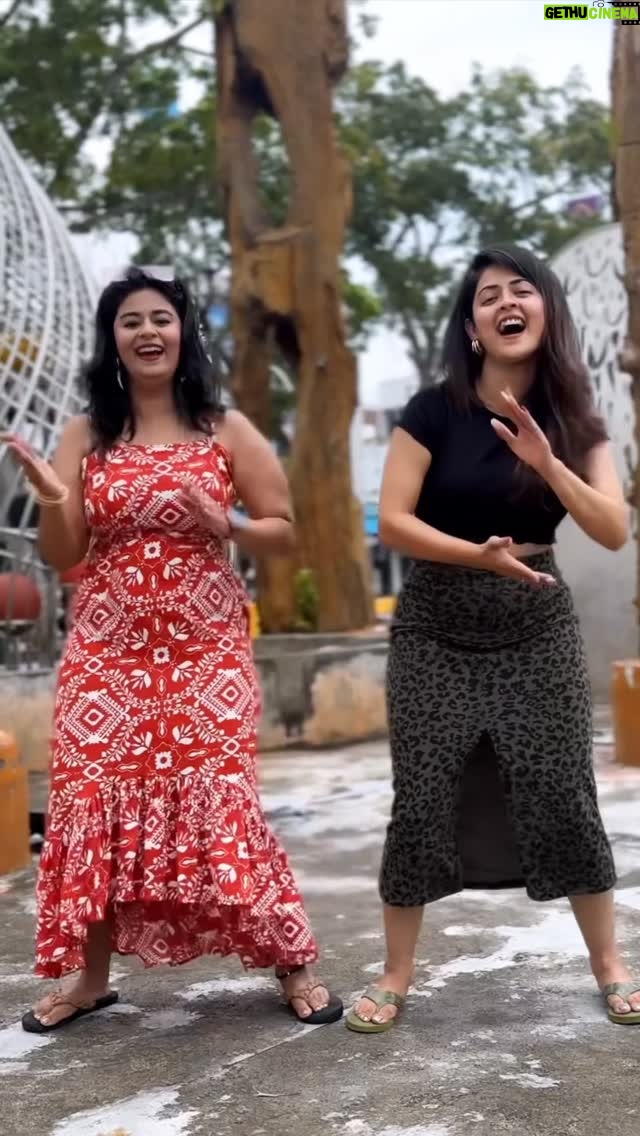 Mansi Joshi - 28.1K Likes - Mast Malaikaaaa in Krabi, Thailand 💃🏻❤️✨
@inchara.joshi 😘

#mastmalaika #reelsinstagram #dancereels #viral #markmovie