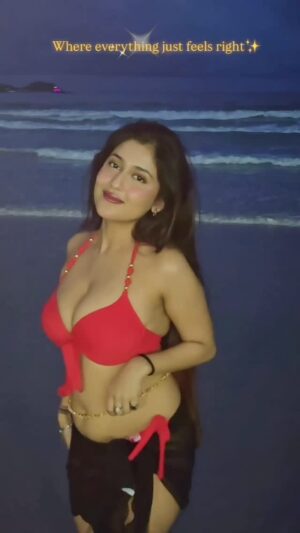 Manul Chudasama Instagram - Romanticisingššø
.
.
#island #girly #explore #viral #fyp #insta #reels #instamood #foryou #rƩel #instagood