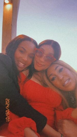 Mapaseka Koetle Instagram - "My two besties, @kgomotso_christopher and @mamphob — a little older, a lot wiser, and full of magic. 🌟 From endless laughs to deep life chats, I’ve learned so much from these queens. Special shoutout to Kgomotso, who’s been nominated for a SAFTA award! 🏆🎉 Proud is an understatement! Here’s to our sisterhood, the love we share, and the adventures still to come. 💃🏽✨ I just love us!" #SoulSisters #ForeverVibes #SAFTANominee #LoveAndLessons
