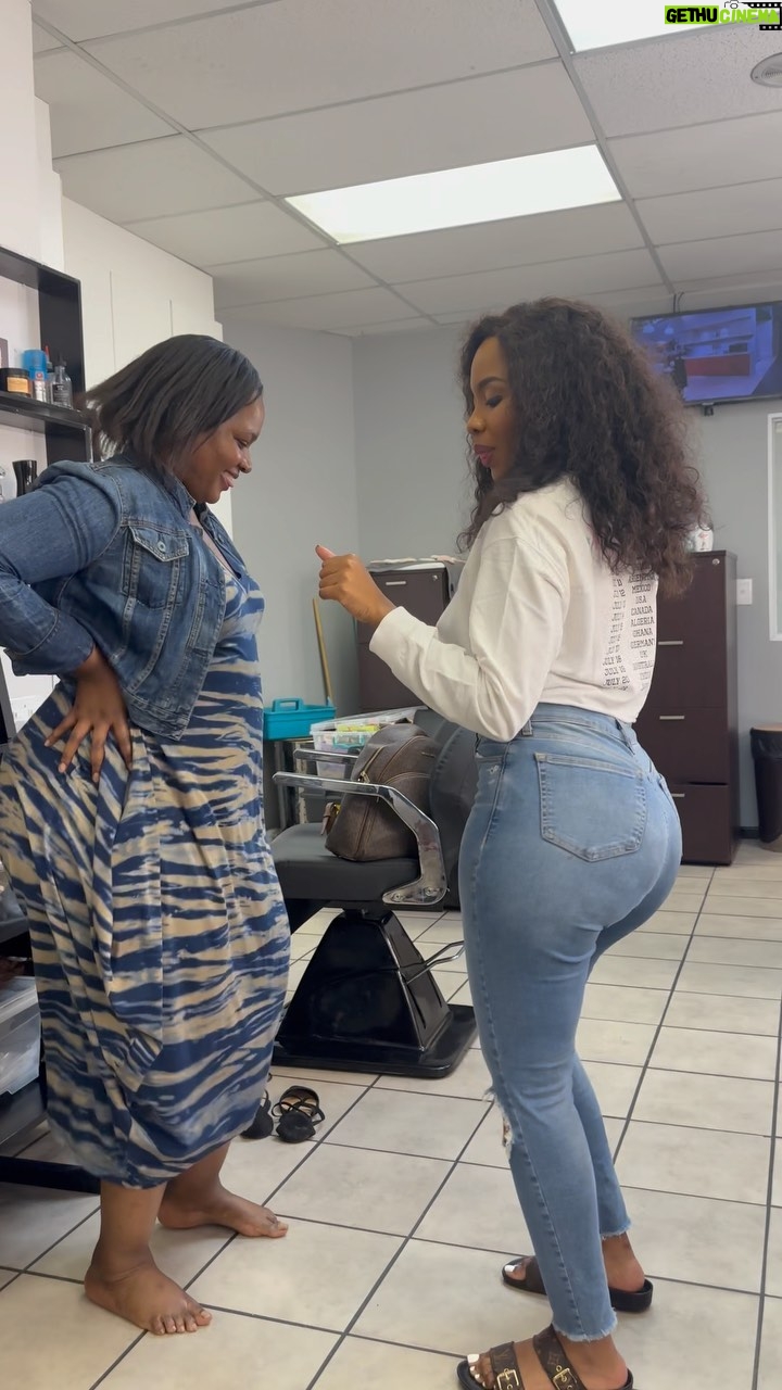 Mapaseka Koetle - 80.4K Likes - Me and my Tsaki 😂💖❤️

#Moqoqofridayqueens