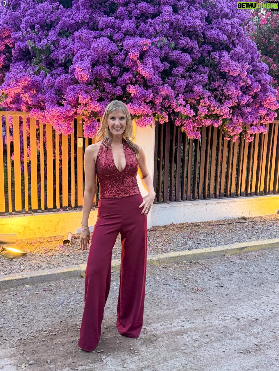 Marcela Sabat - 1.7K Likes - Tremendo matrimonio se mandaron ¡Felicidades @katherine_echaiz y Javier! Todo increíble 🚀 Los queremos ❤️

💃Me creo lo máximo 😅 con mi outfit @claraedwards_