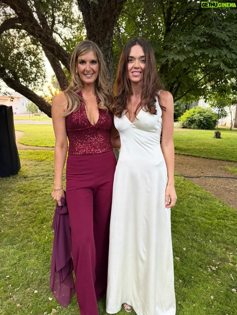 Marcela Sabat - 1.7K Likes - Tremendo matrimonio se mandaron ¡Felicidades @katherine_echaiz y Javier! Todo increíble 🚀 Los queremos ❤️

💃Me creo lo máximo 😅 con mi outfit @claraedwards_