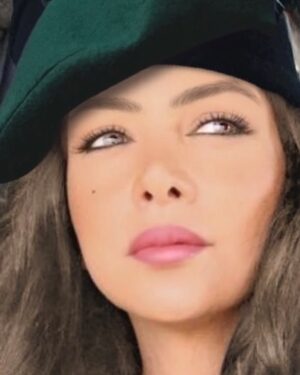 Margo Haddad Instagram - "أنت تُضيء مع مَن يراك بقلبه قبل عينيه، فمعظم العيون مرايا خادعة".
#صباح_الخير 🌸#margo #margohaddad #jordan #cairo #art #actrees #love #goodmorning #