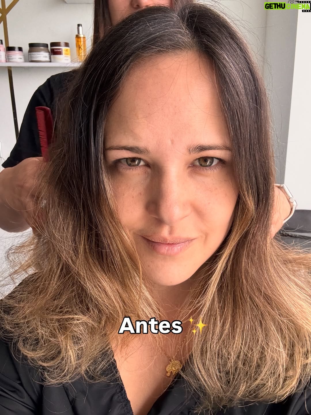 María Barreto - 4.1K Likes - Yo amé este cambiecito de look, así, sutil. Justo lo que quería ✨🤍
@leidyorozco.blendmagic ❤️
