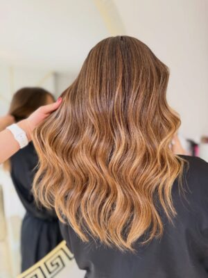 María Barreto Instagram - Yo amé este cambiecito de look, así, sutil. Justo lo que quería ✨🤍
@leidyorozco.blendmagic ❤️