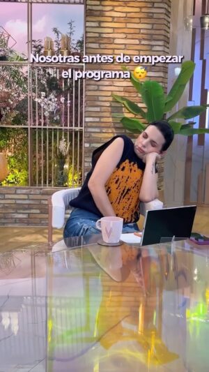 María Cecilia Botero Instagram - Hoy el cansancio femenino fue el tema en #MujeresSinFiltro…😪

Pero cuando de guachafita se trata, estamos muy activas 😌🔥

Solo quienes vieron el capítulo saben de qué estamos hablando. 😂