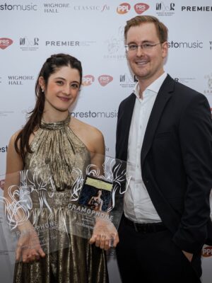 María Dueñas Instagram - 2 Grammophone Awards!!🤯

Not only being named “Young Artist of the Year” but also receiving an award especially for my Paganini album is an honor beyond words. 
I’m filled with deep gratitude to the Grammophone community for enriching our musical community the way they do. This recognition belongs to everyone having my back behind the scenes, some of them pictured here: my fantastic Deutsche Grammophon and managing team, always listening with open minds and ears, my close people, my brilliant producing team and above all, the audience for embracing this album with open arms. This means so much to me.