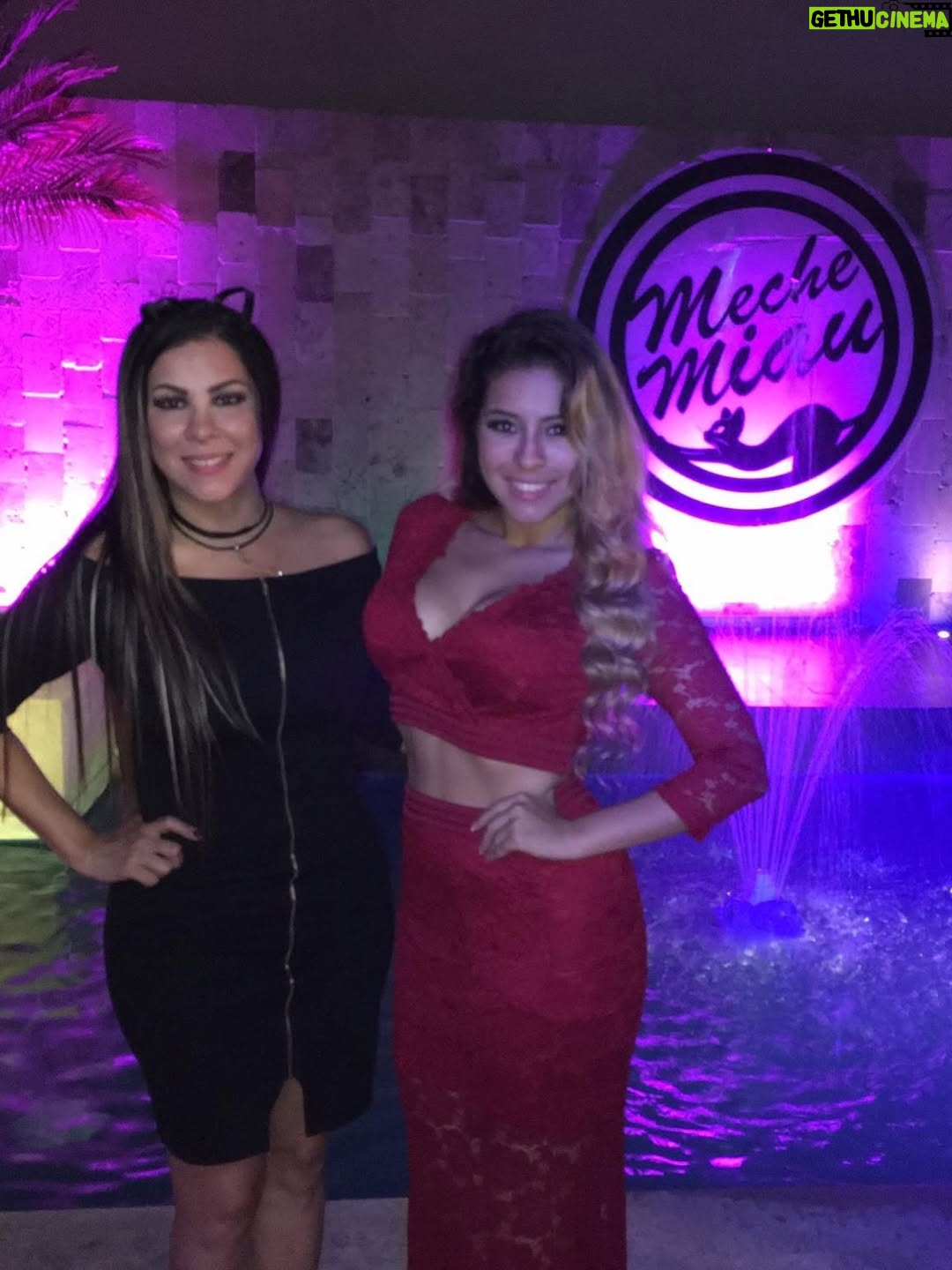 María Mercedes Pacheco - 2.3K Likes - 2016 el año que marcó un antes y un después …. A veces le tenemos miedo a los cambios y al estar en nuestra zona de confort nos limitamos pero Dios sabiamente pone dificultades en tu vida para que afiances tu Fe y crezcas …. No sabia mi futuro pero agradezco cada segundo de lo que viví en estos 10 años porque la vida me preparo para este 2026…. Y en 10 años volveré a hablar de los cambios maravillosos que me tocó vivir y seguiré agradeciendo cada lágrima y cada risa porque lo entendí todo! Y no puedo estar más agradecida con mi Señor todopoderoso por la sabiduría, al amor y la vida que me ha regalado para vivir tantas cosas hermosas. De oruga a mariposa 🦋 #2016 #trend #2016❤️ #2026